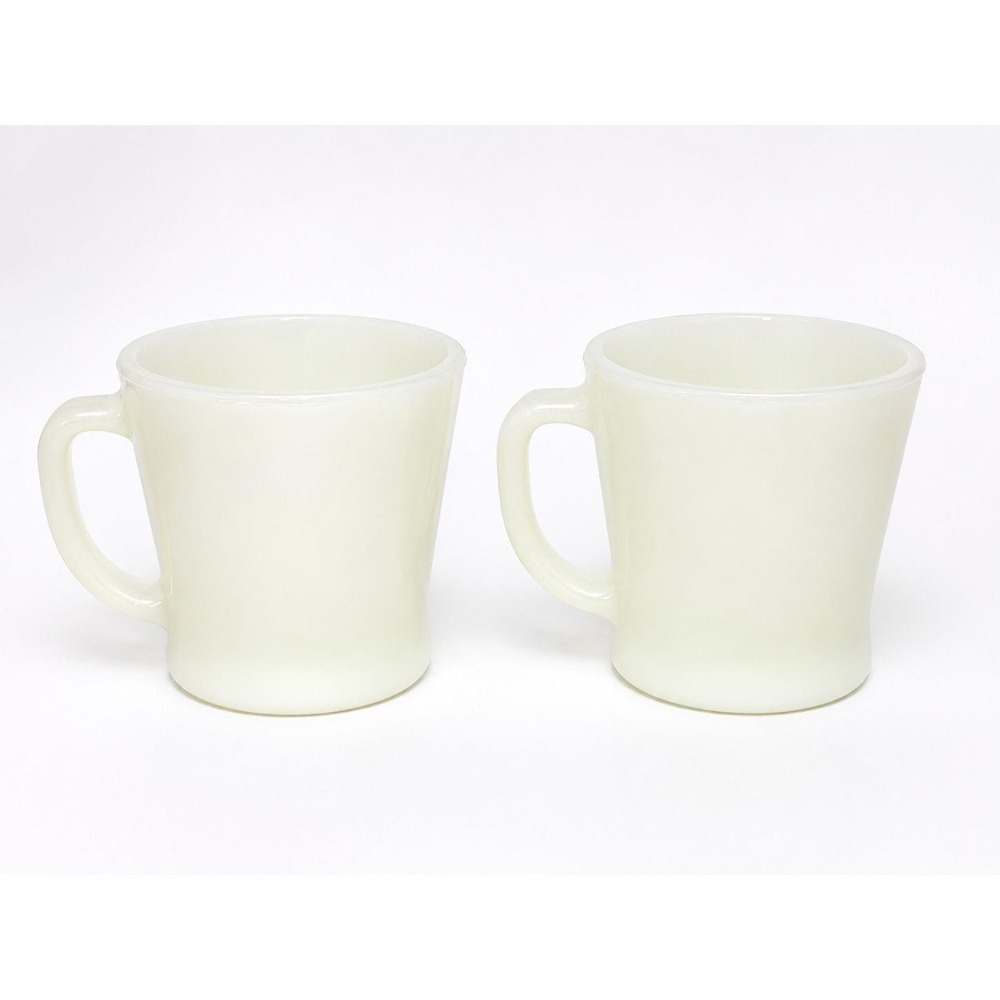 Pair Vintage White Milk Glass Coffee Mugs Cups Heavy Restaurant Style 2 Matching